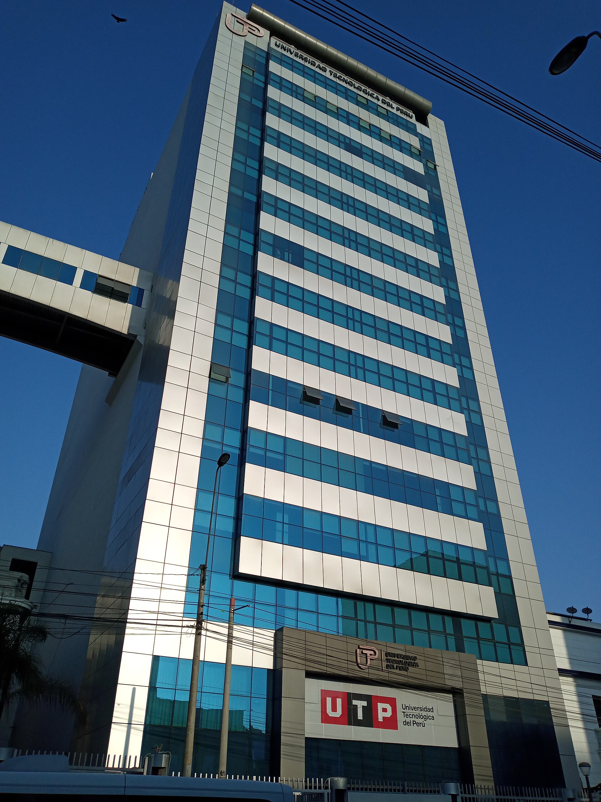 Universidad Tecnológica del Peru