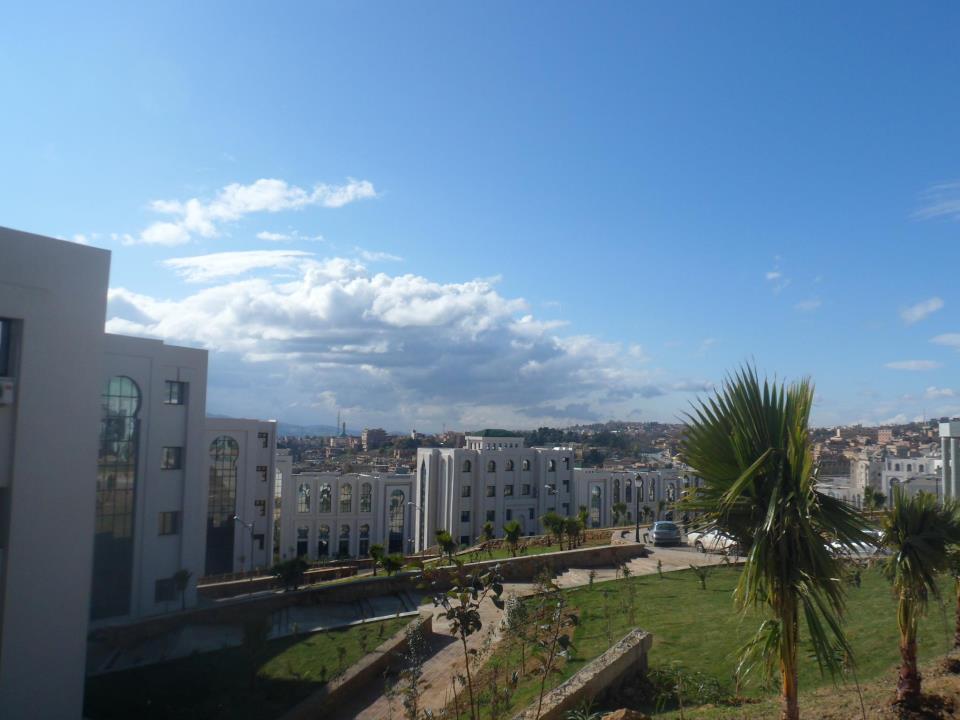 Université Yahia Fares de Médéa