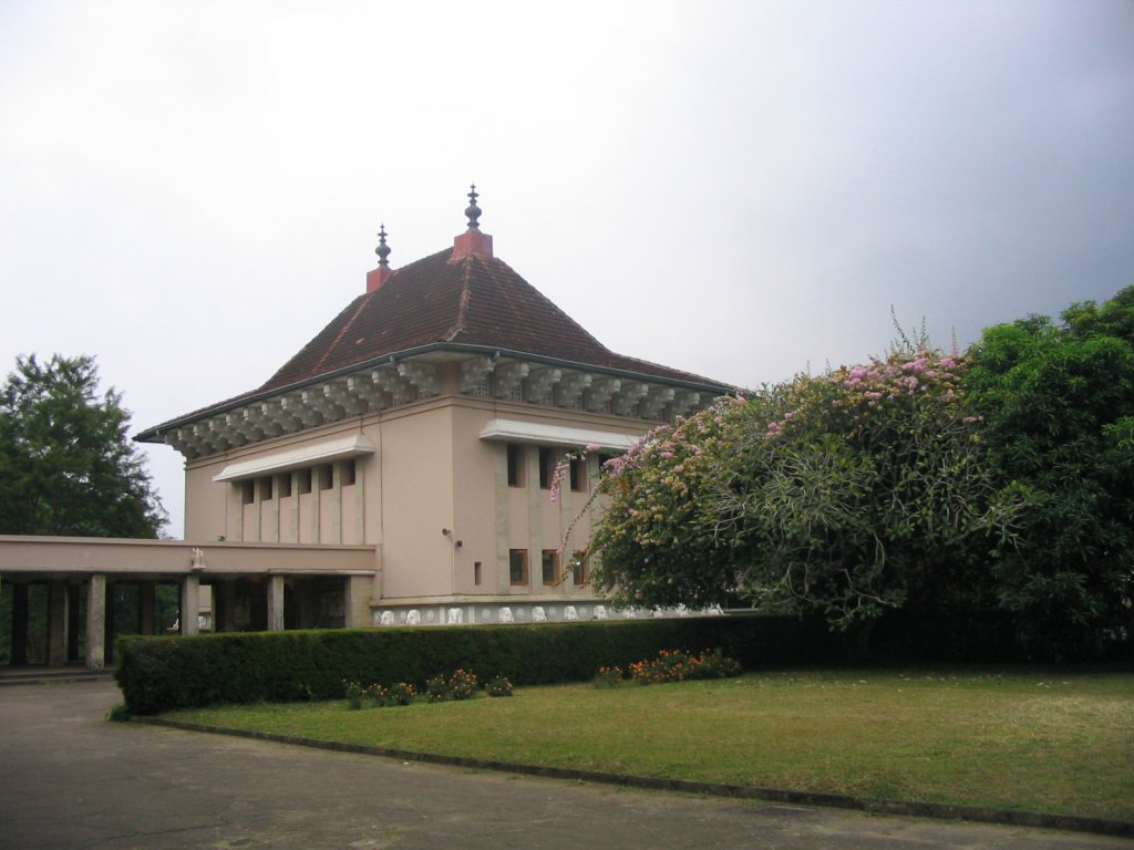 University of Peradeniya