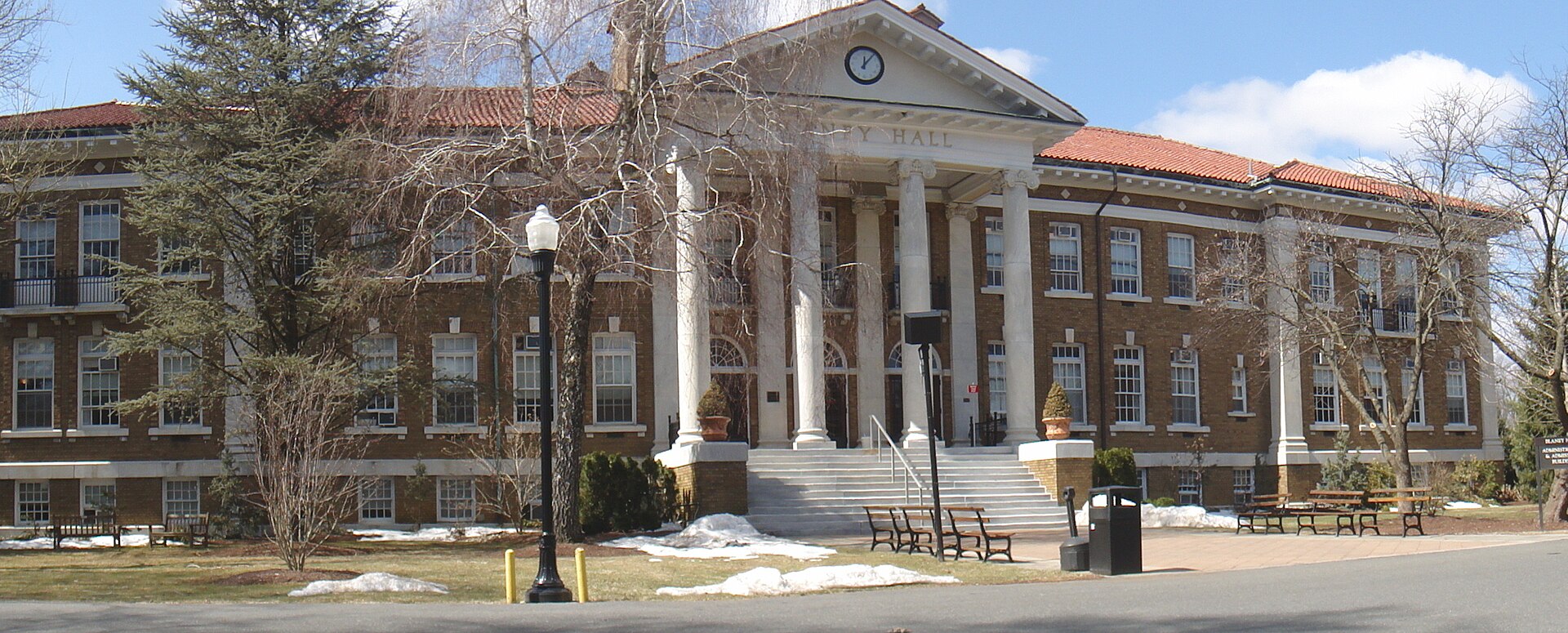 Cedar Crest College