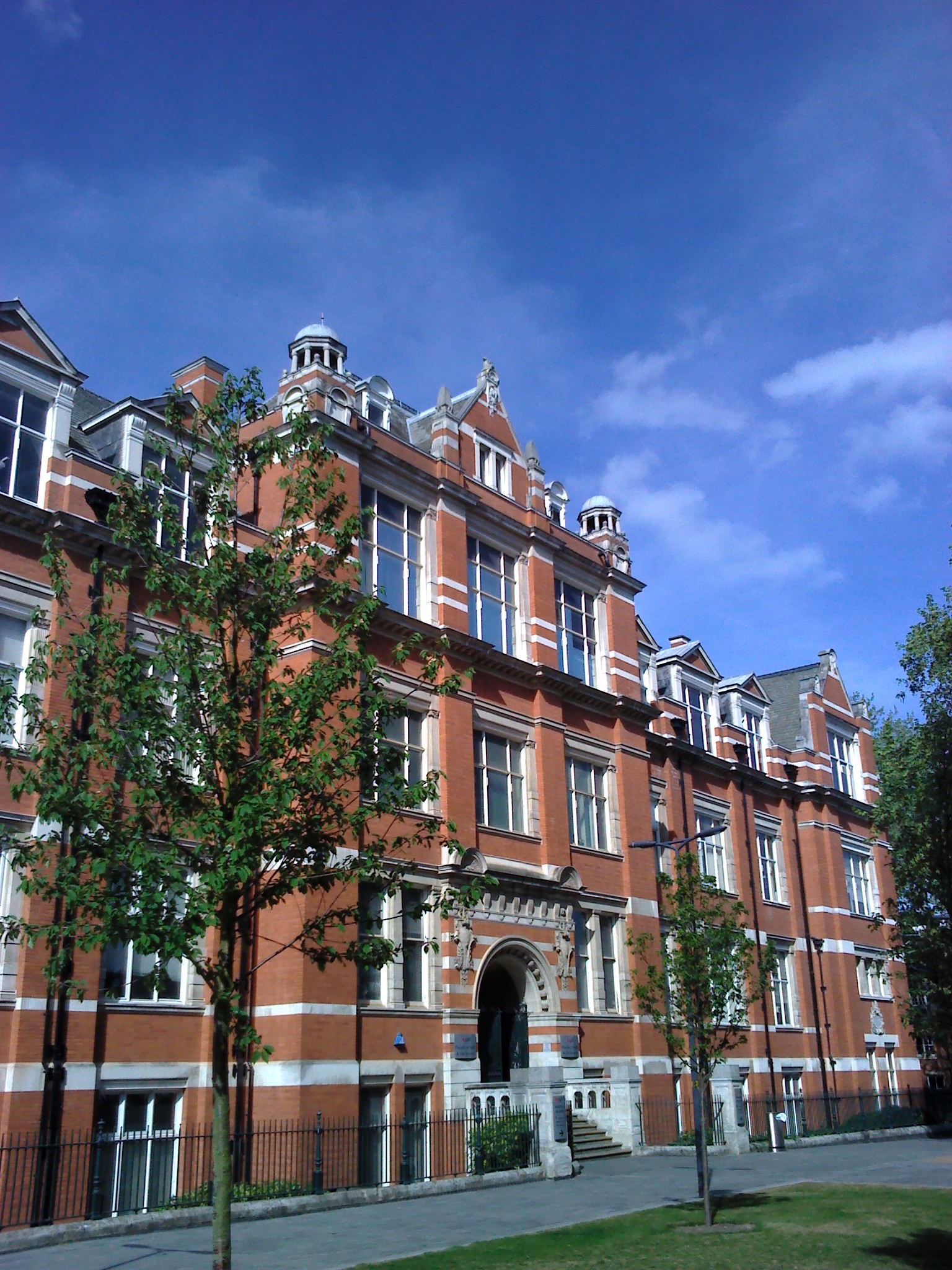 De Montfort University