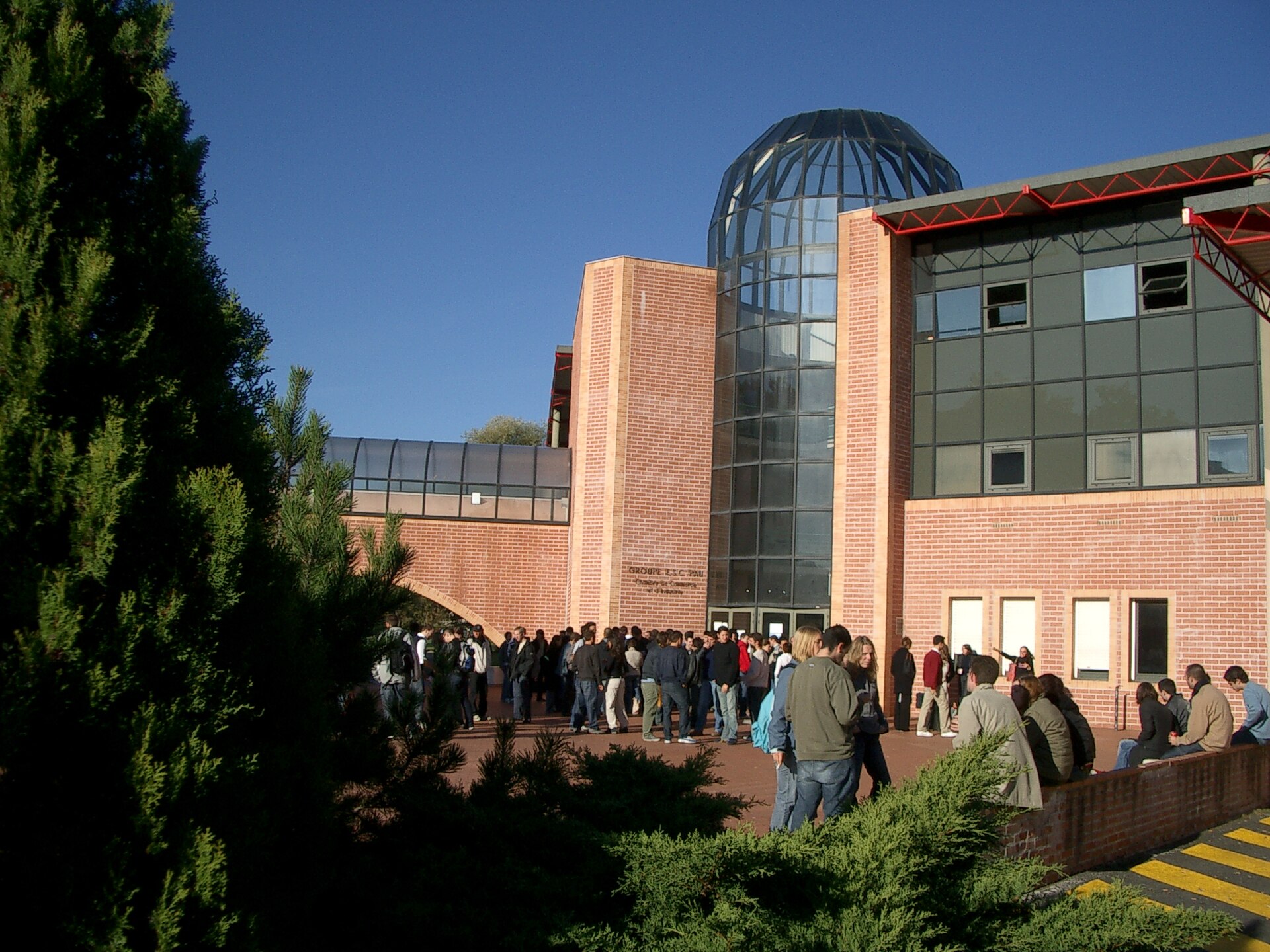École Supérieure de Commerce de Pau