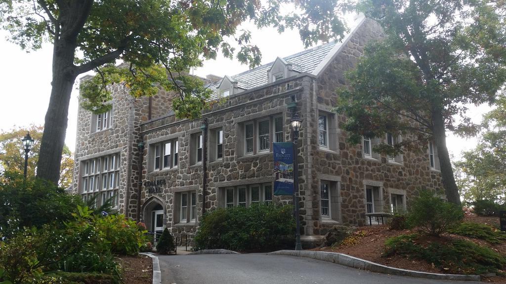 Endicott College