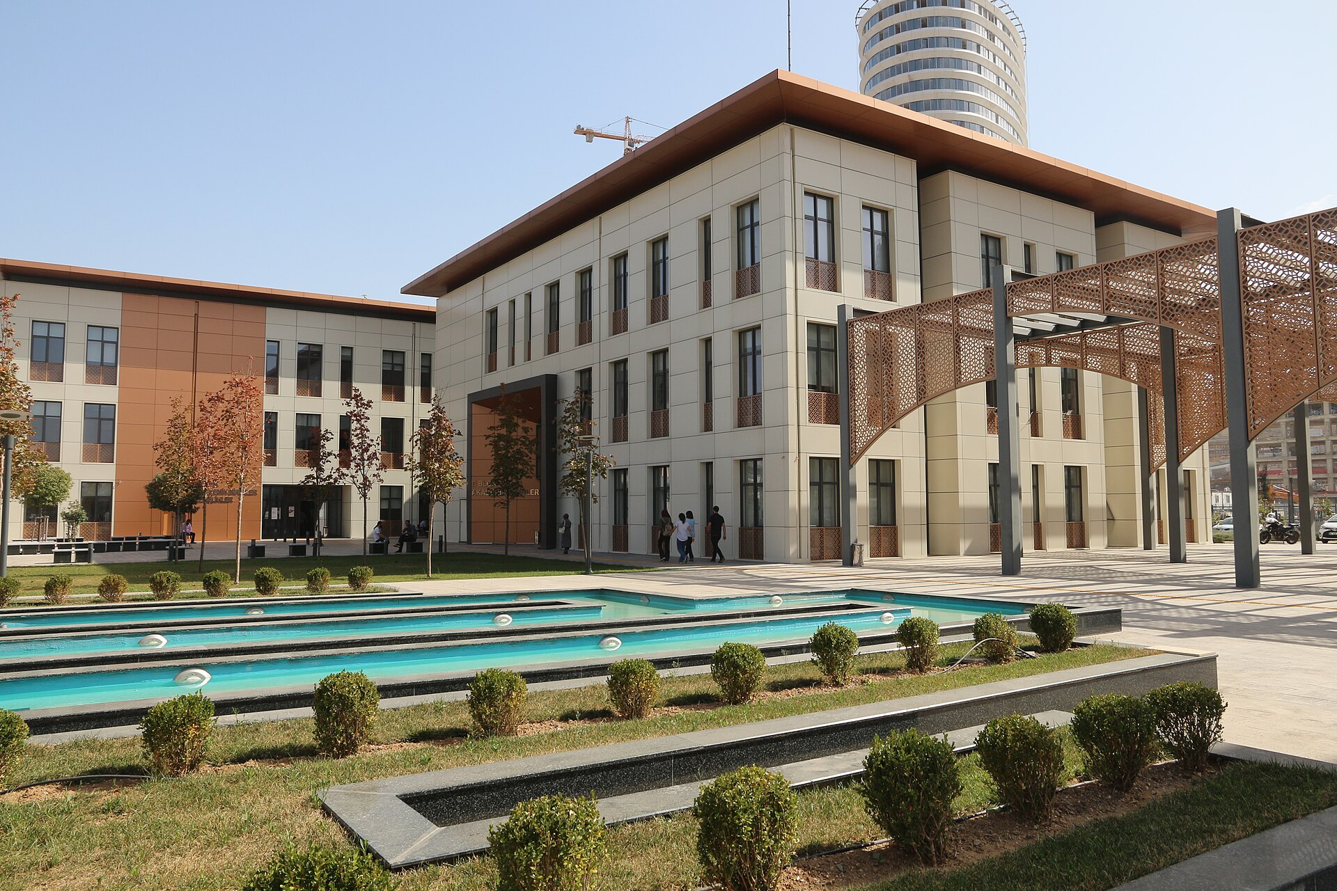 Istanbul Medeniyet Üniversitesi