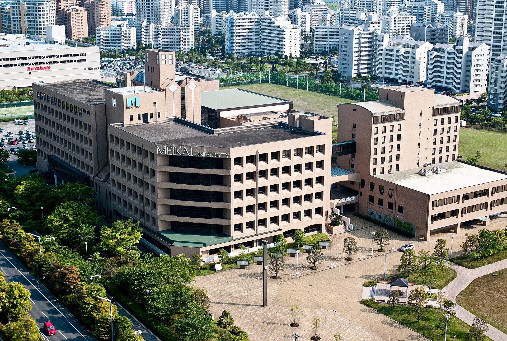 Meikai University