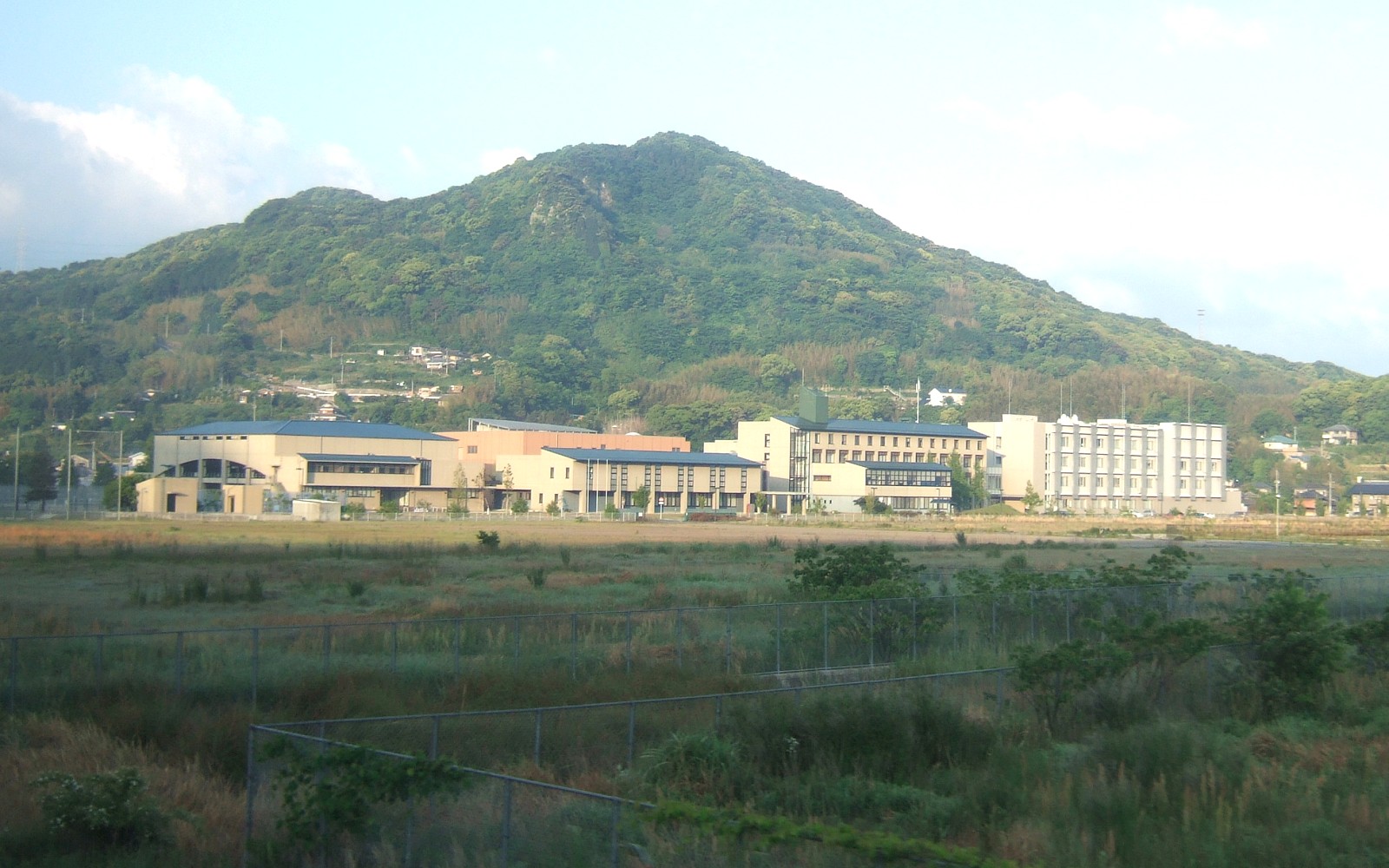 Nagasaki International University