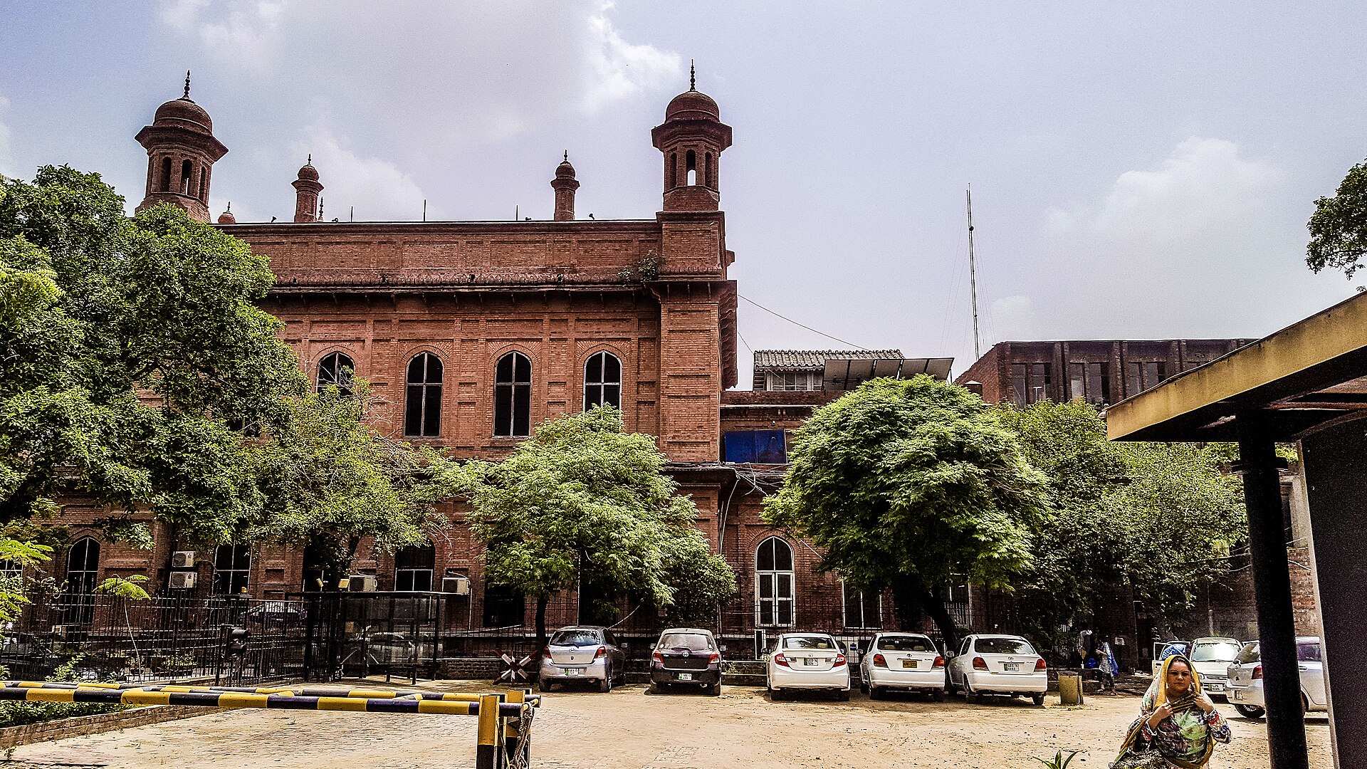 National College of Arts