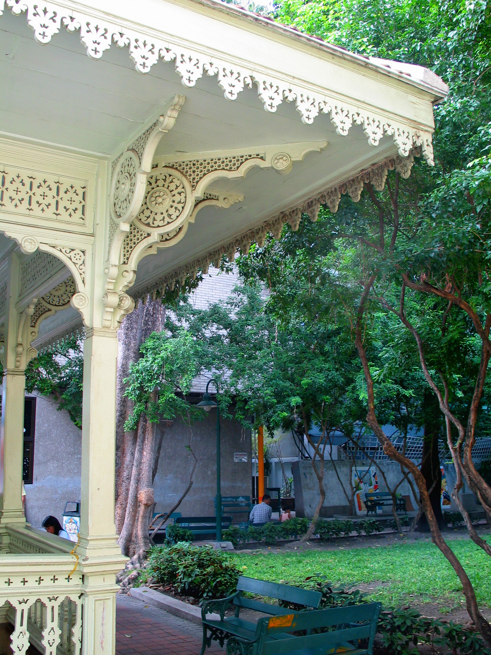 Silpakorn University
