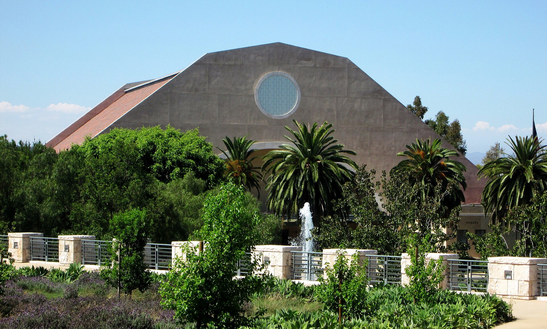 Soka University of America