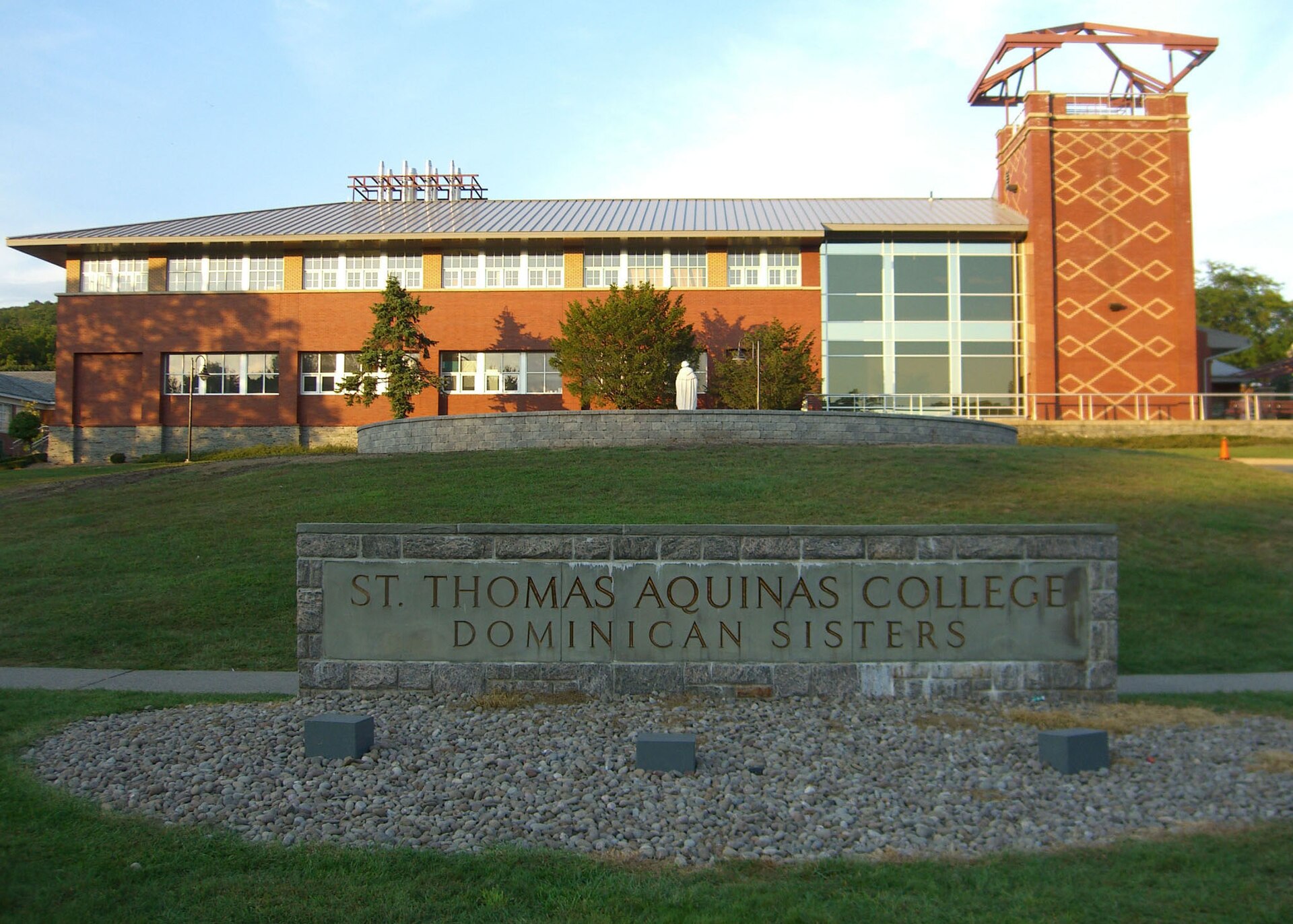 St. Thomas Aquinas College