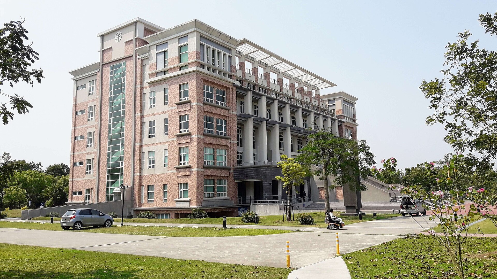 TransWorld University